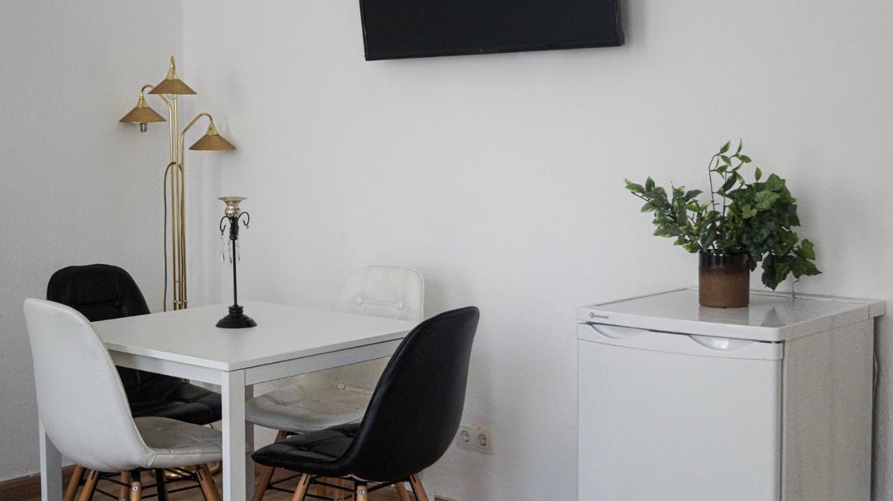 Gorgeous 2Br - Spacious & Suitable For Everyone Виена Екстериор снимка