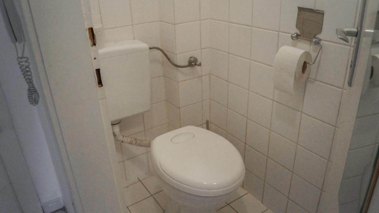 Gorgeous 2Br - Spacious & Suitable For Everyone Виена Екстериор снимка